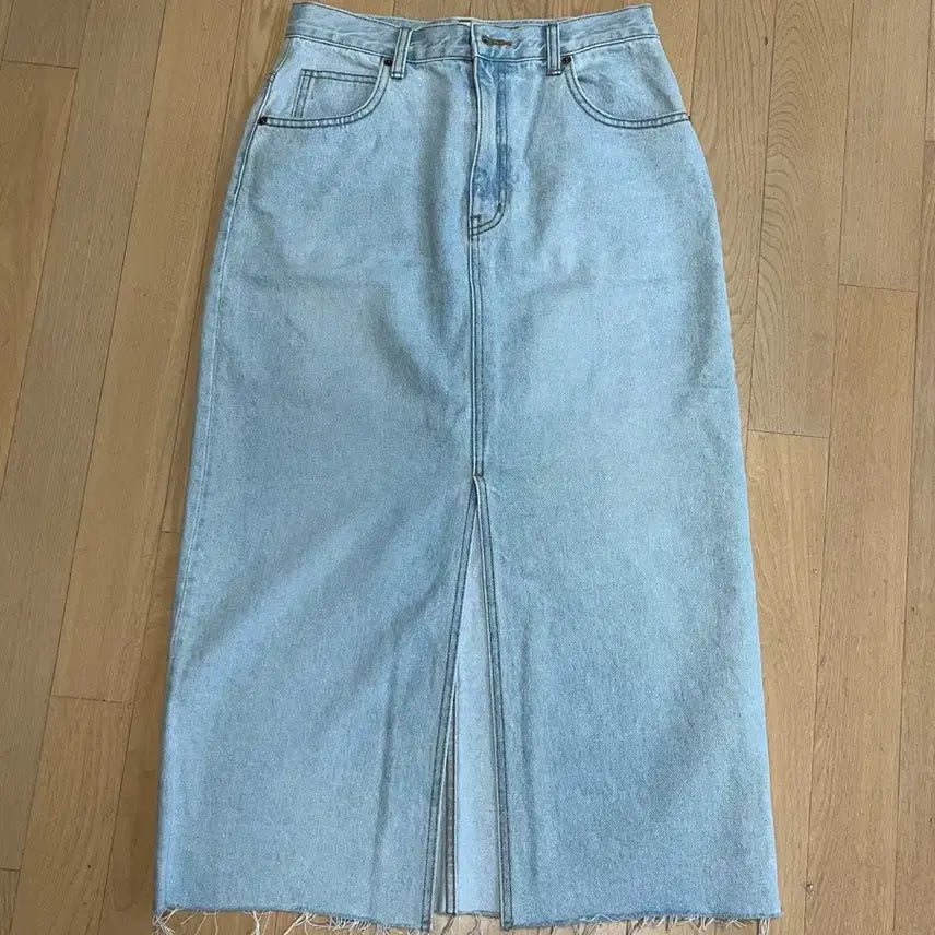 [BUNJANG] H-Line Denim Long Skirt / 라이트 데님 H라인 스커트