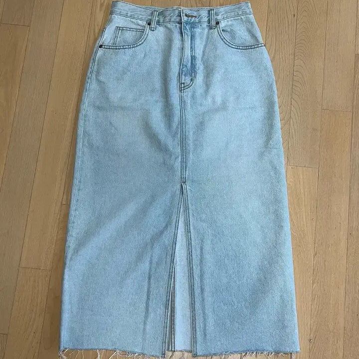 [BUNJANG] H-Line Denim Long Skirt / 라이트 데님 H라인 스커트