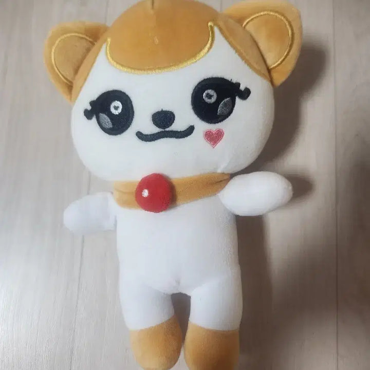 [BUNJANG] 아이브 IVE Leeseo 리즈 인형 / 아이브 IVE Leeseo 리즈 인형