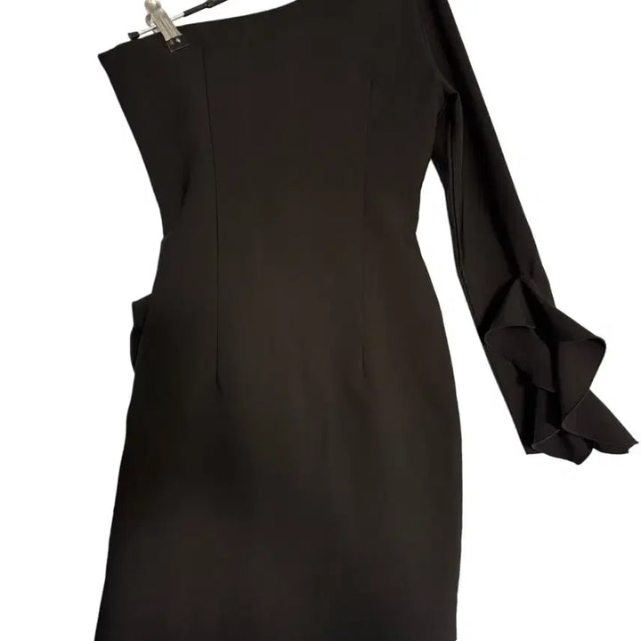[BUNJANG] French Off Asymmetrical Dress / 프렌치 오프 언발 원피스