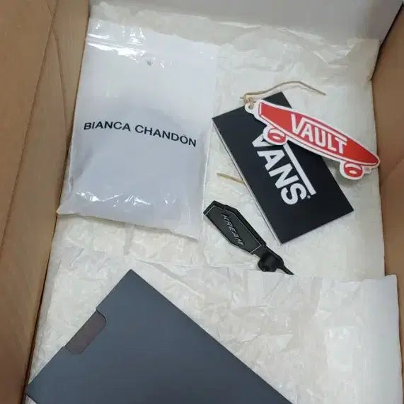 [BUNJANG] Vans Vault x Bianca Chandôn Authentic LX Stressed Navy Sneakers / 반스 볼트 x 비앙카 샹동 어센틱 LX 스트레스드 네이비 265