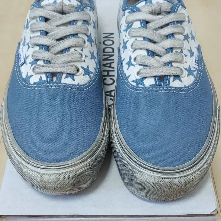 [BUNJANG] Vans Vault x Bianca Chandôn Authentic LX Stressed Navy Sneakers / 반스 볼트 x 비앙카 샹동 어센틱 LX 스트레스드 네이비 265
