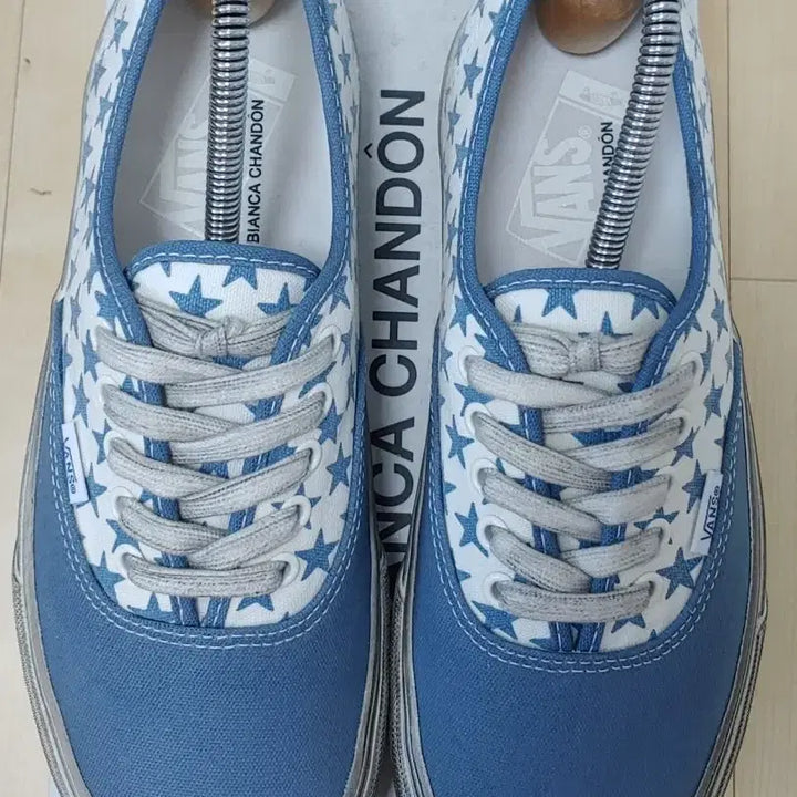 [BUNJANG] Vans Vault x Bianca Chandôn Authentic LX Stressed Navy Sneakers / 반스 볼트 x 비앙카 샹동 어센틱 LX 스트레스드 네이비 265