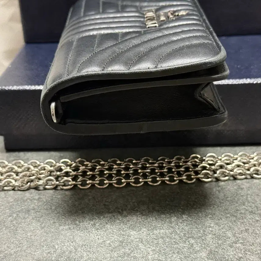 [BUNJANG] Prada Dot Shoulder Bag Black Chain / (100%정품) 프라다 도트 숄더백 블랙 체인
