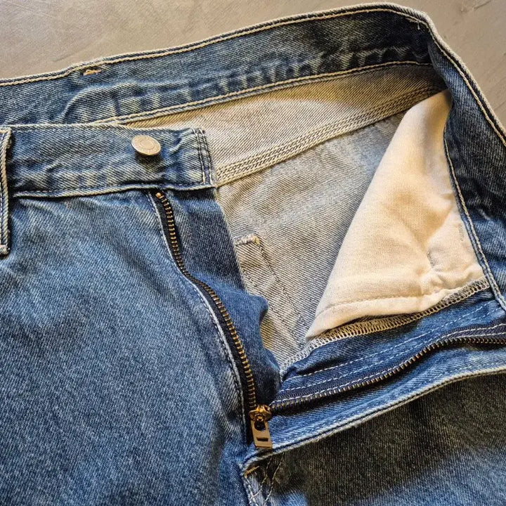[SOLD OUT] 32>리바이스 카펜터 데님 팬츠