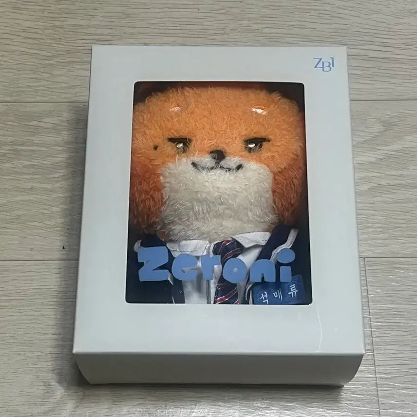 [BUNJANG] ZB1 (ZEROBASEONE) Matthew Tunini Doll / 단순개봉)제베원 매튜인형 제로니 교복 튜니니 인형