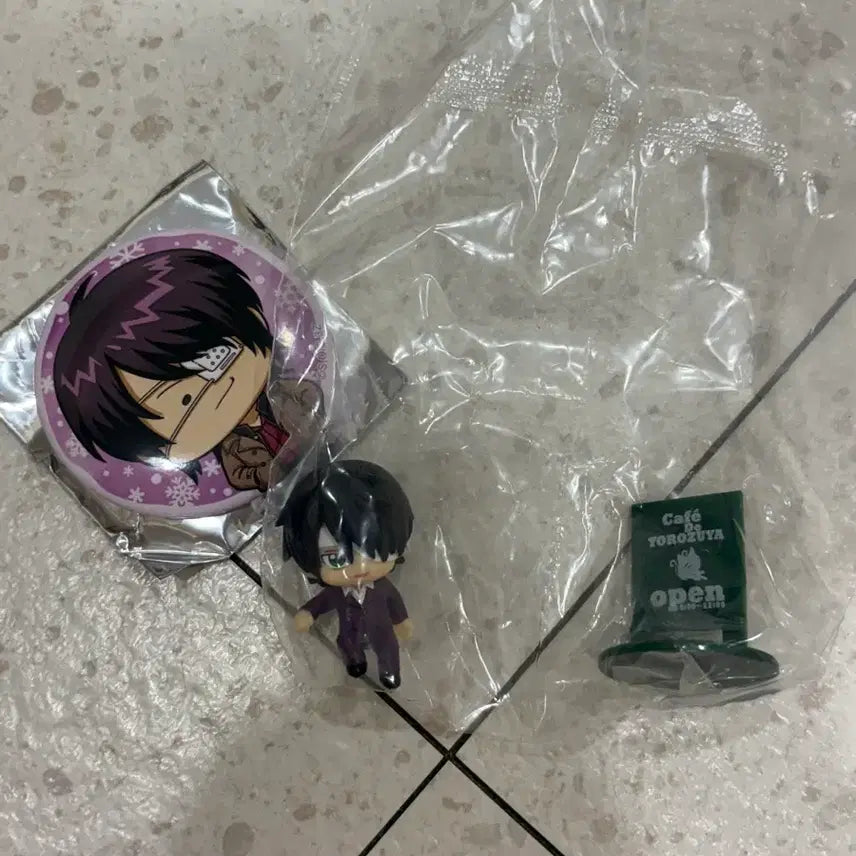 [SOLD OUT] 은혼 타카스기 오챠토모 피규어 및 팝업 캔뱃지