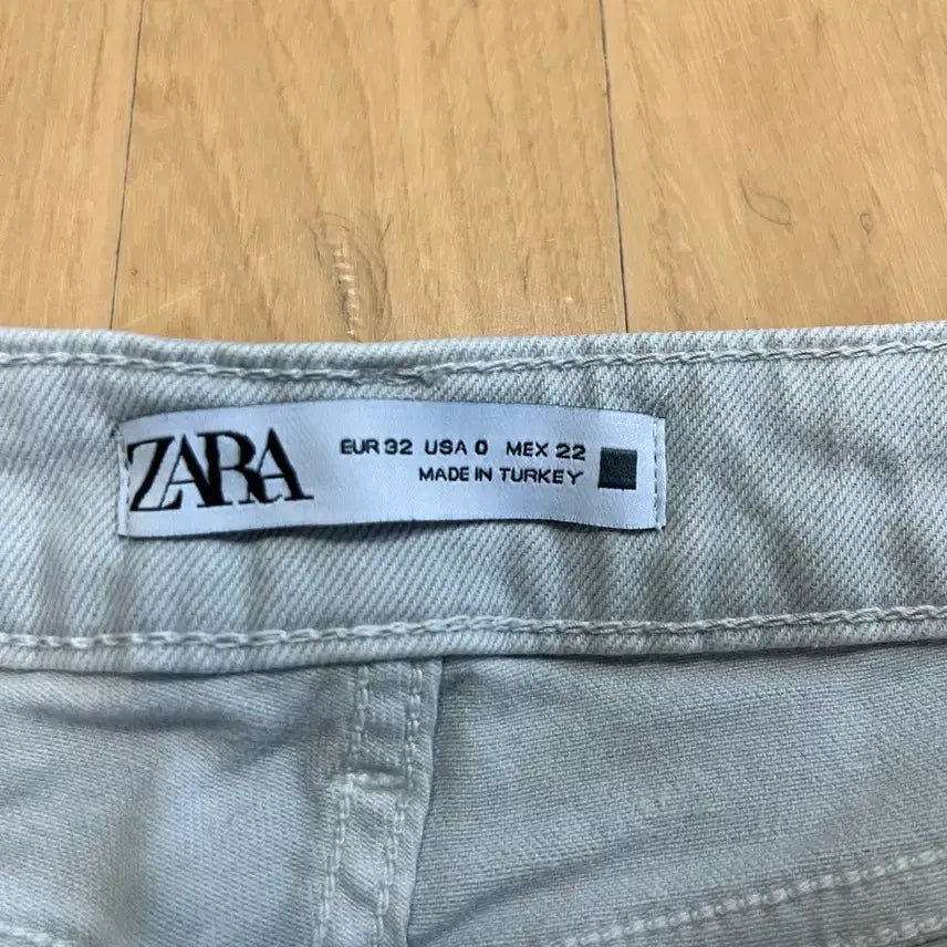 [BUNJANG] Zara Light Gray Denim Pants / zara연그레이 데님팬츠