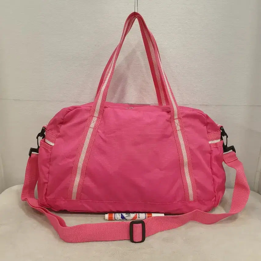 [BUNJANG] New Balance Pink Shoulder Duffel Bag / 뉴발란스 핑크 숄더백 더플백 여행가방