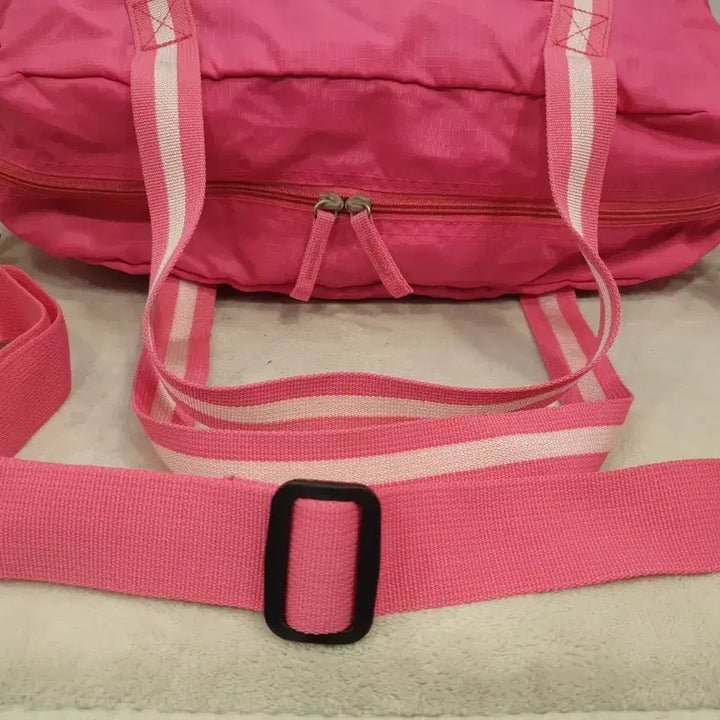 [BUNJANG] New Balance Pink Shoulder Duffel Bag / 뉴발란스 핑크 숄더백 더플백 여행가방