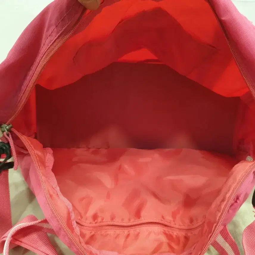 [BUNJANG] New Balance Pink Shoulder Duffel Bag / 뉴발란스 핑크 숄더백 더플백 여행가방