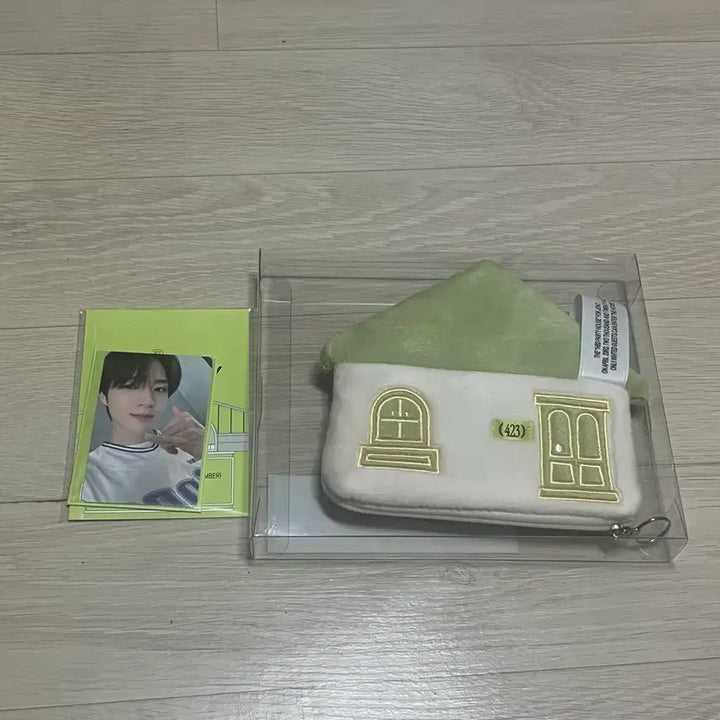 [SOLD OUT] 엔시티드림 제노 2025 생일 파티카드 파우치팩 엠디 포카