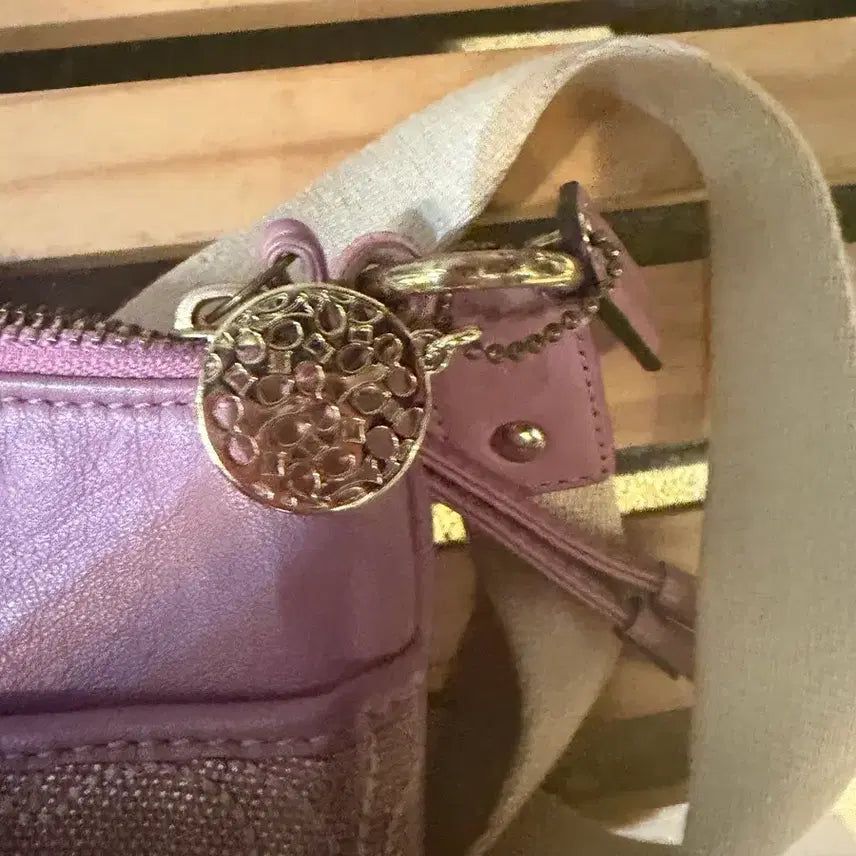 [BUNJANG] Coach Signature Shoulder Bag Lavender / 코치 시그니처 숄더백 연보라