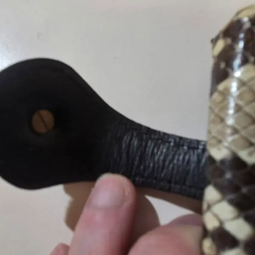 [BUNJANG] WINS HOUSE Snake Skin Leather Wallet / 일본 WINS HOUSE 뱀피가죽 반지갑(*중고) 판매합니다.