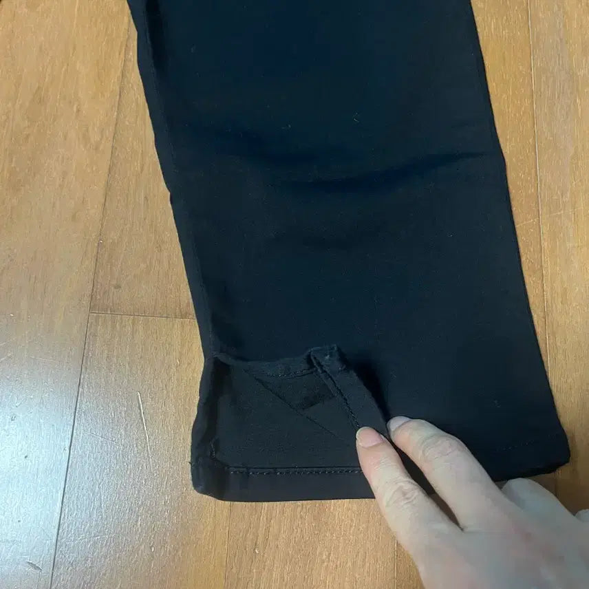 [BUNJANG] Zara Premium 7-Part Black Denim Pants / 자라 프리미엄7부 팬츠
