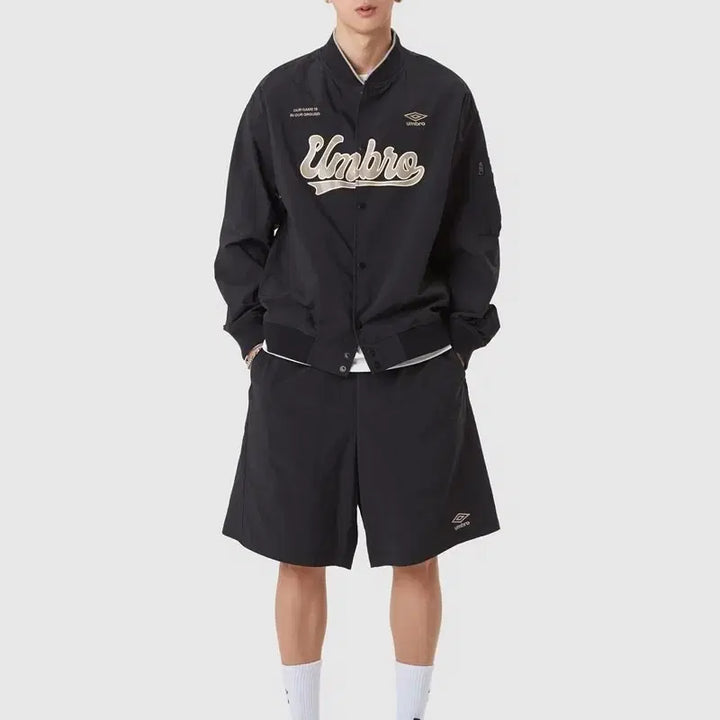 [BUNJANG] Umbro 23SS Preppy Oxford Varsity Jacket Big Logo Button Blouson / 엄브로 신형 23ss 프레피 옥스포드 바시티 자켓 빅로고 버튼 블루종