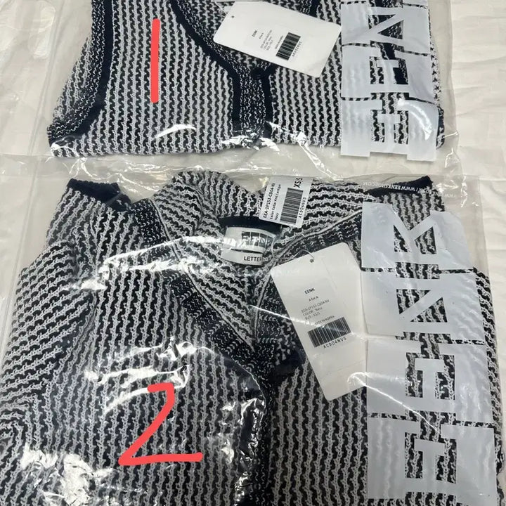 [BUNJANG] EENK Navy Knit Cardigan &amp; Vest Set (XS/S) / EENK 네이비 니트 가디건 + 조끼 XS/S