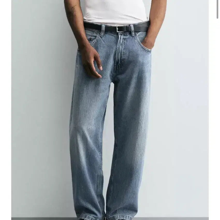 [BUNJANG] ZARA Loose Fit Medium Blue Jeans / 자라 루즈핏 미디엄블루