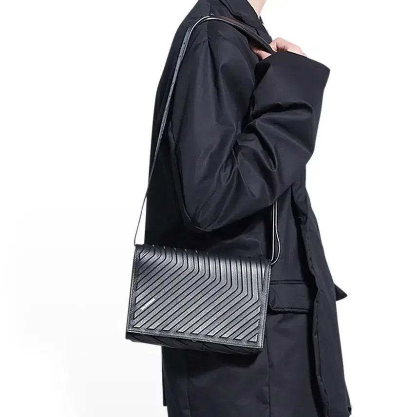 [BUNJANG] Balenciaga Car Flap Crossbody Bag Black / 발렌시아가 카 플랩,크로스백 블랙