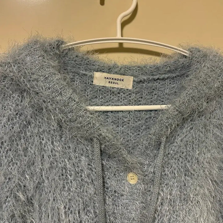 [SOLD OUT] 헤이녹 서울 블루 퍼 가디건