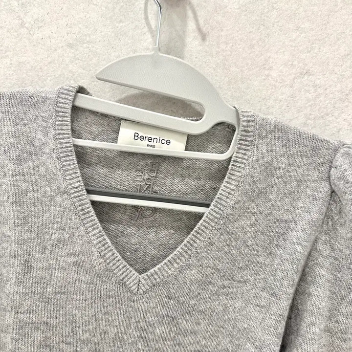 [BUNJANG] Berenice Wool Cashmere V-Neck Knit XS / 베르니스 Berenice 울 캐시 브이넥 니트