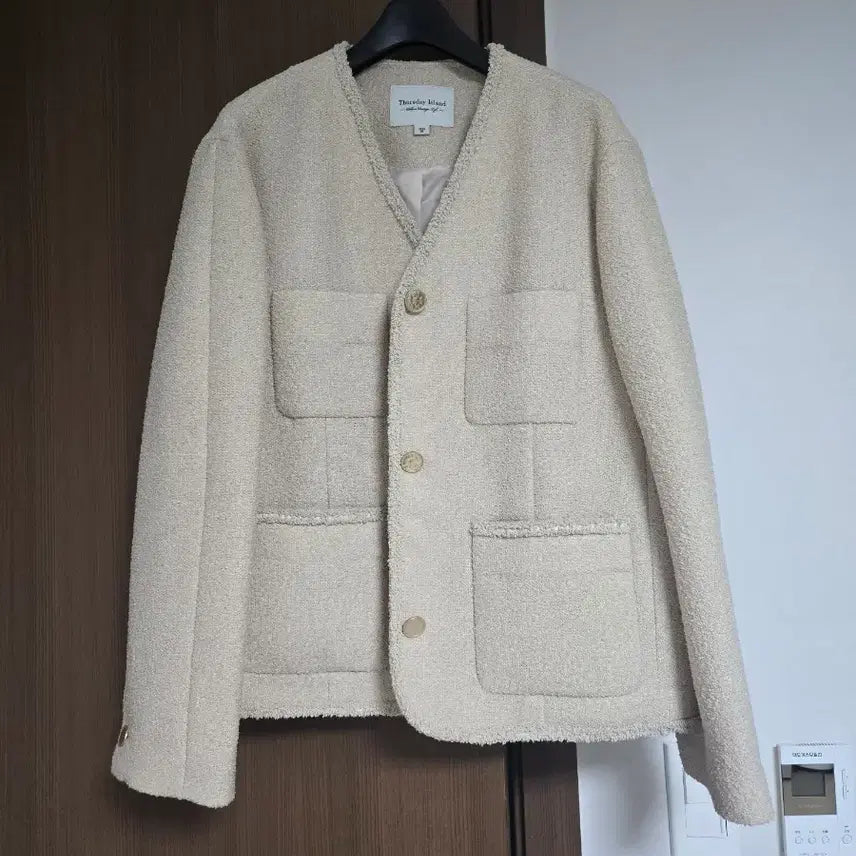[BUNJANG] Thursday Island Ivory Jacket / 써스데이아일랜드 자켓