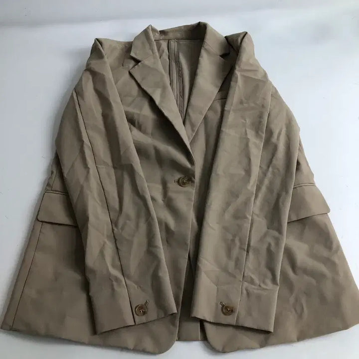 [SOLD OUT] 베이지색 여성용 블레이저