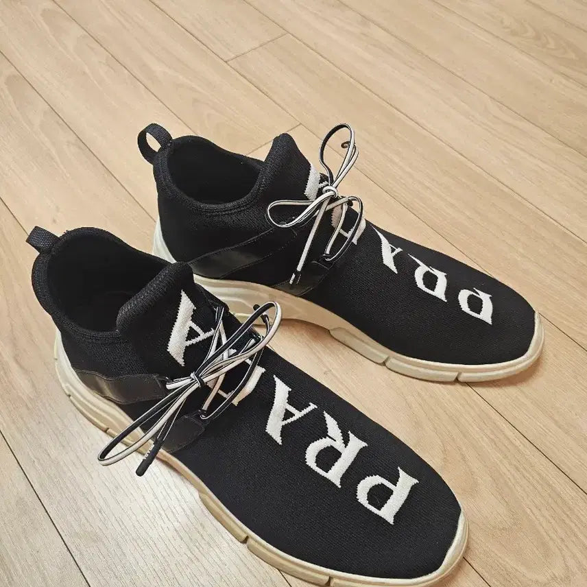 [BUNJANG] Prada Logo Knit Sneakers Black / [정품] 프라다 로고 스니커즈 4E3492 3V98 F0967