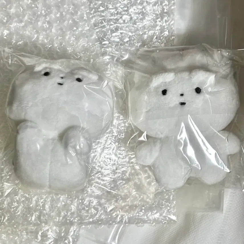 [BUNJANG] Monochi Ta Gyoja-chan Plush / 모뇨치타 교자짱 인형