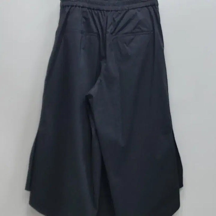 [BUNJANG] Sisley Wide Volume Culotte Pants - Women&