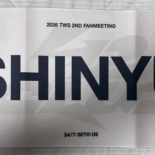 [SOLD OUT] 투어스 신유 2026 42클럽 미니 포토 슬로건