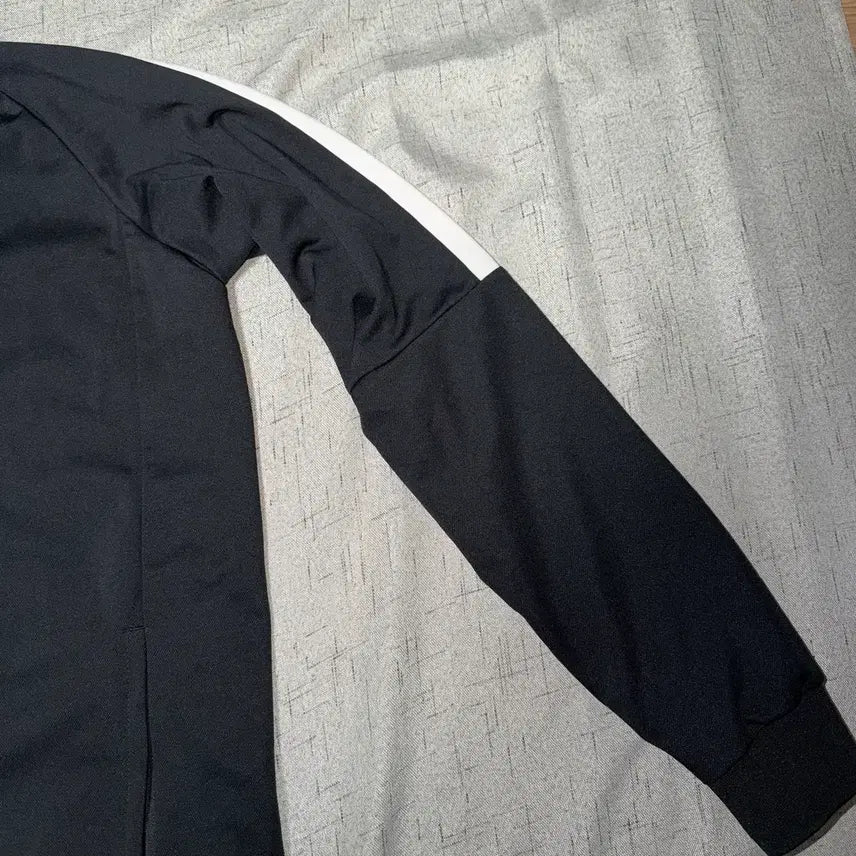 [SOLD OUT] 나이키 XL 스우시 드라이핏 트레이닝 져지