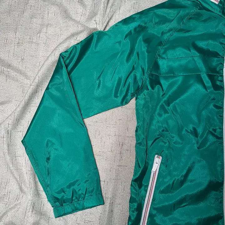 [BUNJANG] Lacoste Green Windbreaker Jacket / 라코스테 2(대략 s) 그린 바람막이