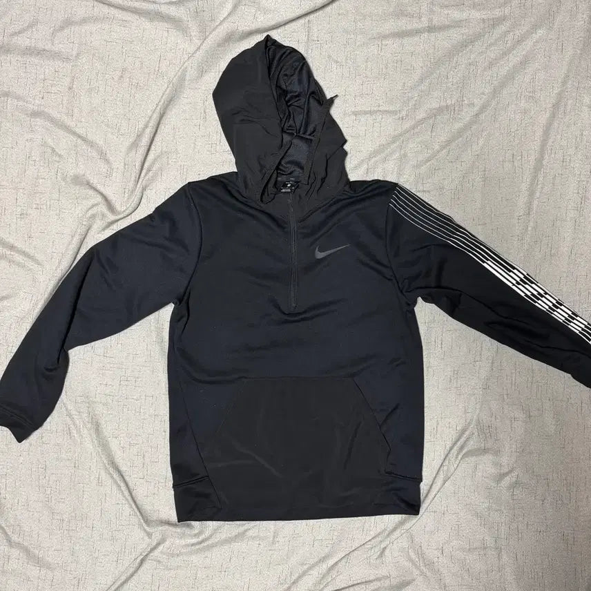 [SOLD OUT] 나이키 s 드라이핏 러닝 반집업 후드티