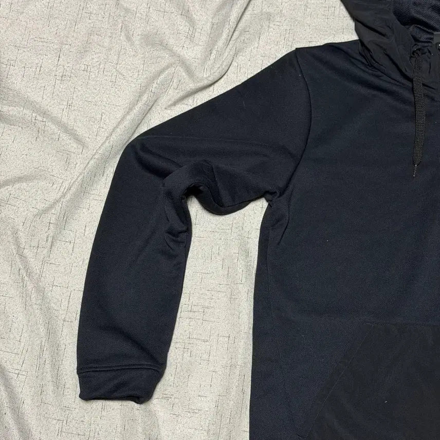 [SOLD OUT] 나이키 s 드라이핏 러닝 반집업 후드티