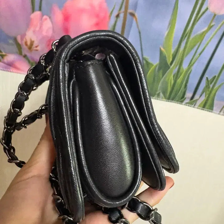 [SOLD OUT] (정품)미우미우 마테라쎄 체인 크로스백 5BH033