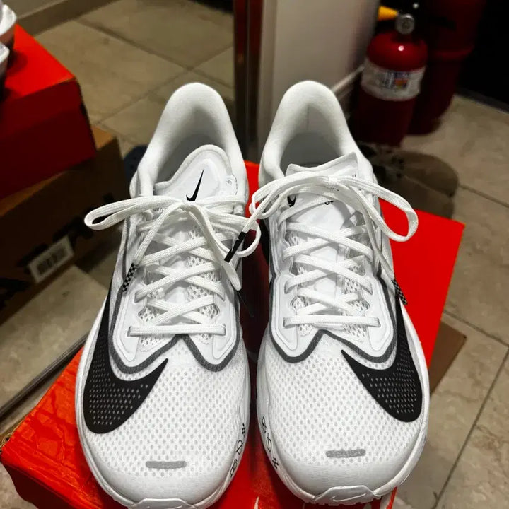 [BUNJANG] Nike Zoom Fly 6 White/Black Running Shoes / 나이키 줌 플라이 6 화이트/블랙 265 사이즈