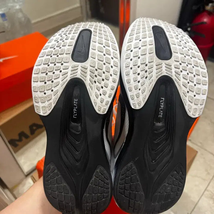 [BUNJANG] Nike Zoom Fly 6 White/Black Running Shoes / 나이키 줌 플라이 6 화이트/블랙 265 사이즈