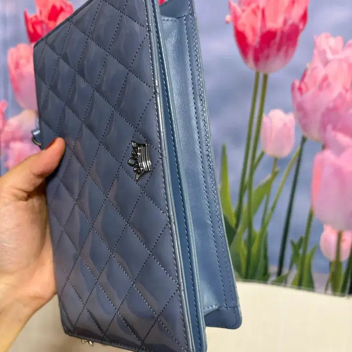 [BUNJANG] J.ESTINA Quilted Chain Crossbody Bag / 제이에스티나 퀼팅 체인 크로스백 블루