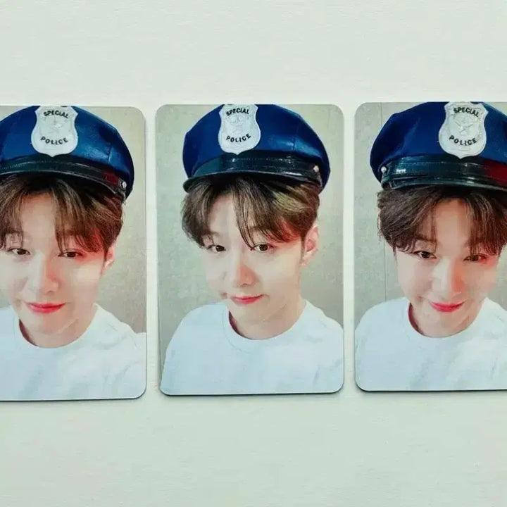 [BUNJANG] BTOB Lee Changsub Apple Youngtong Photocard / 이창섭 애플 영통 경찰섭