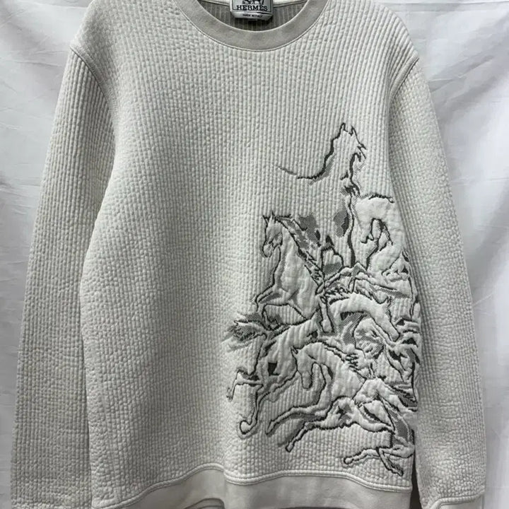 [BUNJANG] Hermes Horse Embroidery Sweatshirt Size SM (95) / 에르메스 말 자수 스웻셔츠 SM/95사이즈(정품)