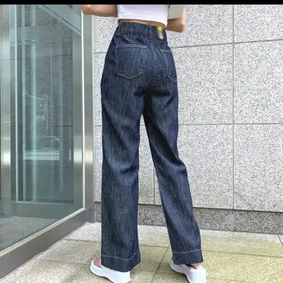 [BUNJANG] Ablly High-Waist Wide-Fit Denim Pants / 에이블리 뒷밴딩 생지 여름 가볍고 힙한 하이웨스트 와이드핏 데님팬츠