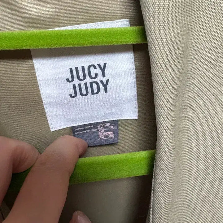 [BUNJANG] Juicy Judy Khaki Short Trench Jacket / 쥬시쥬디 카키 숏 트렌치 자켓