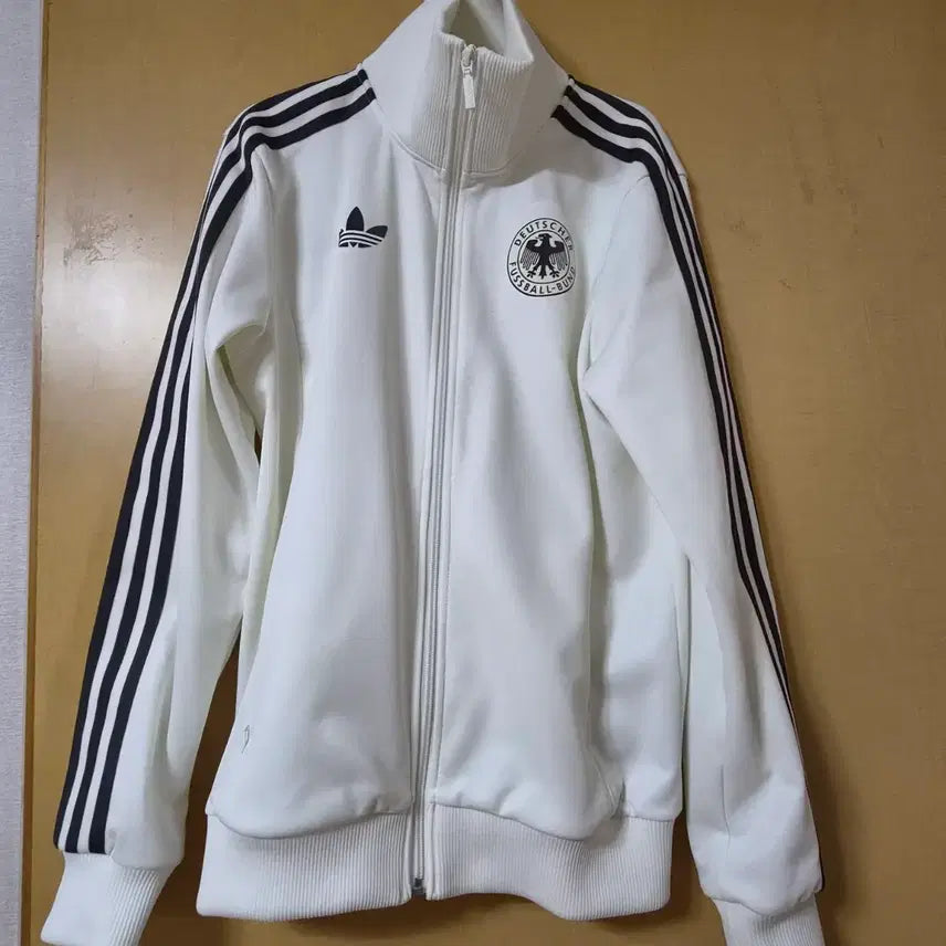 [BUNJANG] Adidas Beckenbauer Track Top Off White S / 아디다스 독일 베켄바우어 트랙탑 오프화이트 S 사이즈