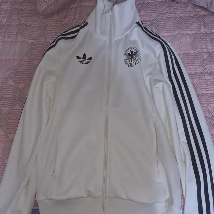 [BUNJANG] Adidas Beckenbauer Track Top Off White S / 아디다스 독일 베켄바우어 트랙탑 오프화이트 S 사이즈