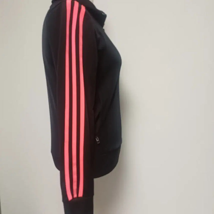 [BUNJANG] Adidas Vintage Track Top Black &amp; Neon Pink Jacket / [S급] 아디다스 2014 빈티지 트랙탑 검핑 (실측 포함/슬림핏)