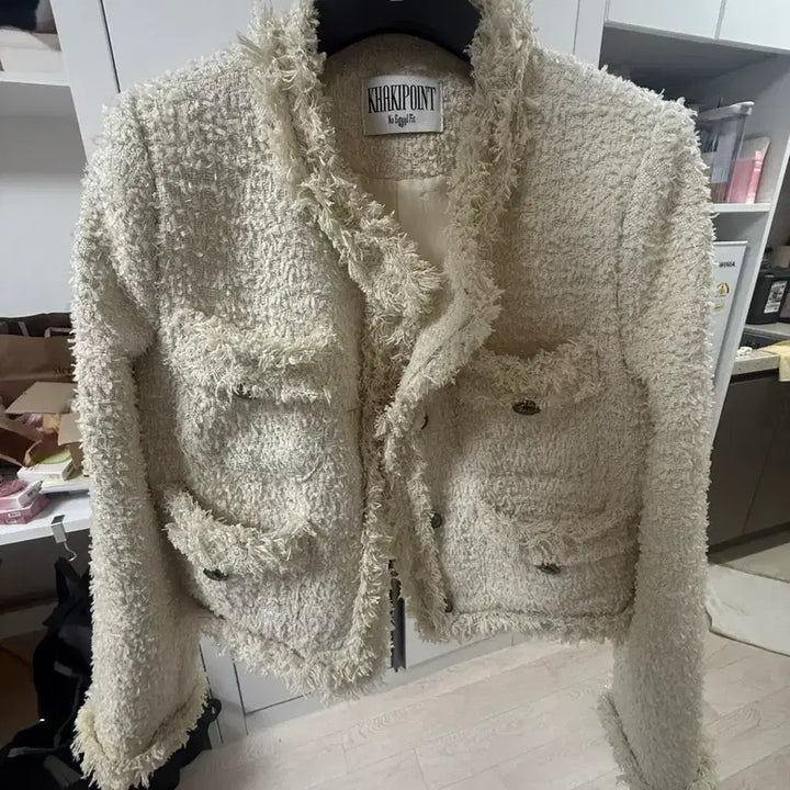 [BUNJANG] Khaki Point Antique Tweed Crop Jacket Ivory / 카키포인트 앤티크 크롭 트위드 자켓 아이보리