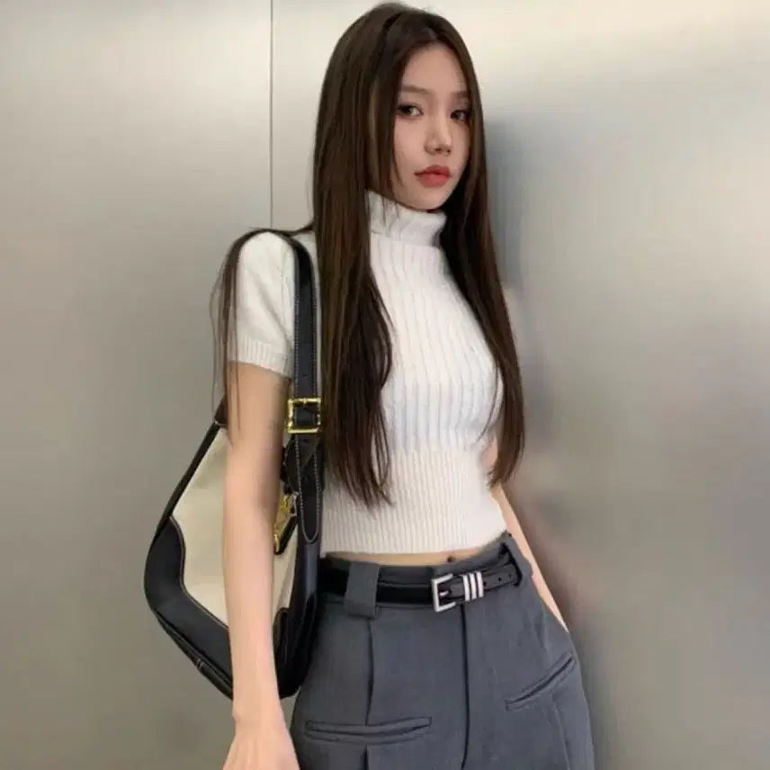 [BUNJANG] Ribbed Crop Short Sleeve Knit Top / 골지 목폴라 크롭 반팔 니트
