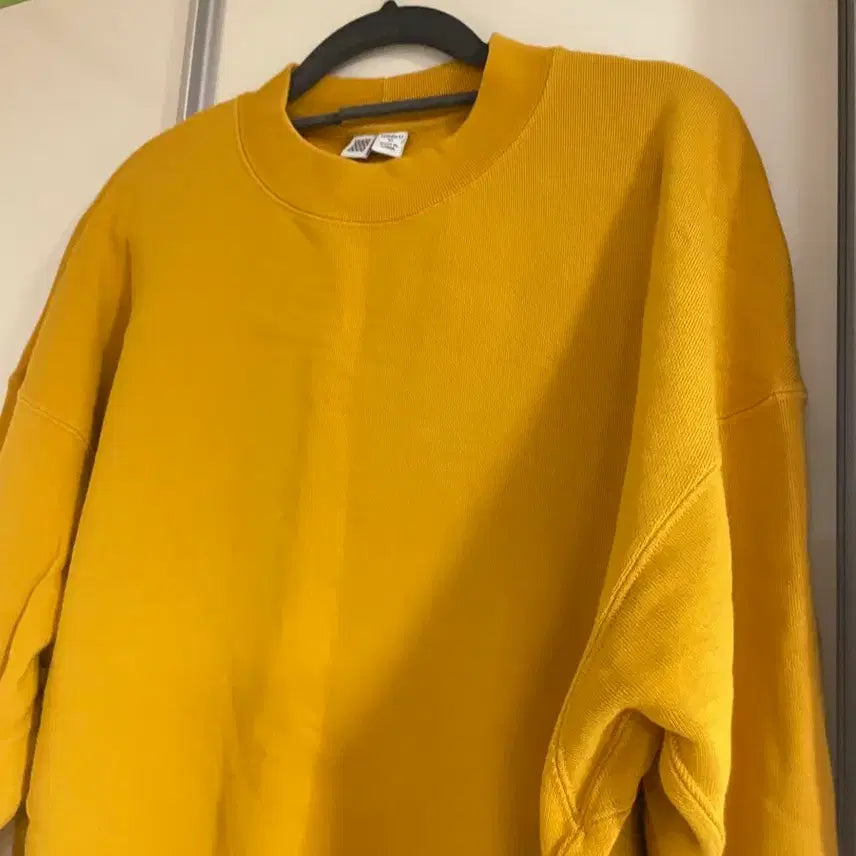 [BUNJANG] Uniqlo Mustard Crewneck XL / 유니클로 머스타드 맨투맨 XL