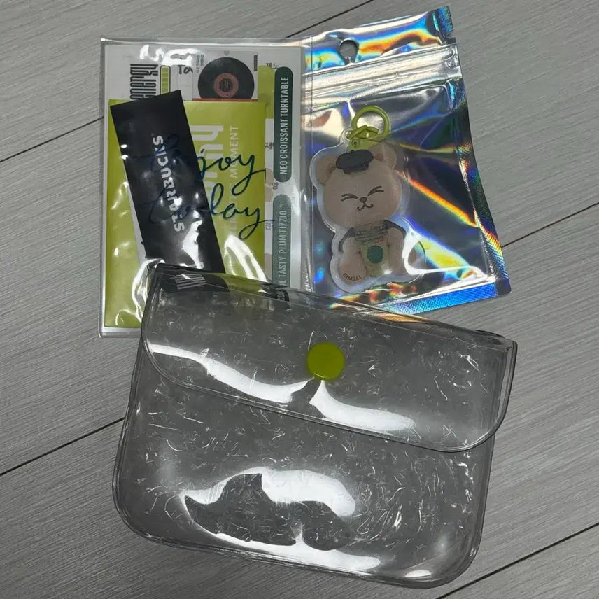 [BUNJANG] NCT Jaemin Starbucks Transparent Pouch / 엔시티 스타벅스 재민 투명 파우치 양도